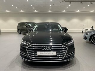2019 Audi A8 Long 55 TFSI IV (D5), чёрный, 4310000 рублей, вид 2