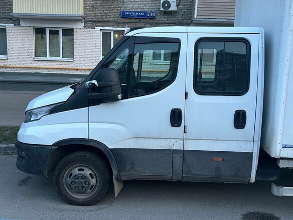 2022 Iveco Daily, белый, 6750000 рублей - вид 4