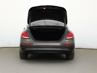 2016 Mercedes-Benz E-Класс 200 V (W213, S213, C238), коричневый, 2557000 рублей, вид 5