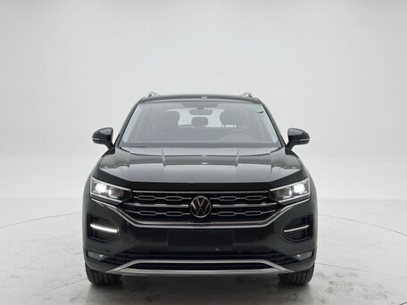 2022 Volkswagen Tayron I, чёрный, 2150000 рублей, вид 4