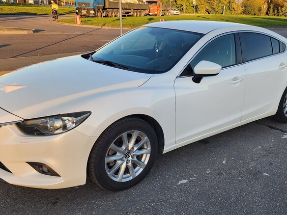 2014 Mazda 6 III (GJ), белый, 2000000 рублей - вид 2