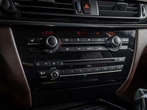 2017 BMW X5 25d III (F15), чёрный, 3349000 рублей - вид 13