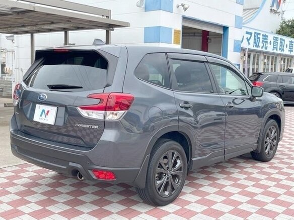 2020 Subaru Forester MHEV V, серый, 2763013 рублей - вид 3