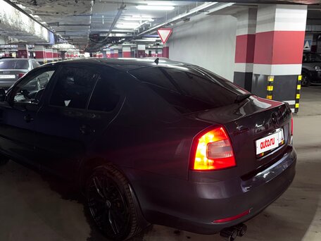 2010 Skoda Octavia II (A5) Рестайлинг, серый, 650000 рублей, вид 5