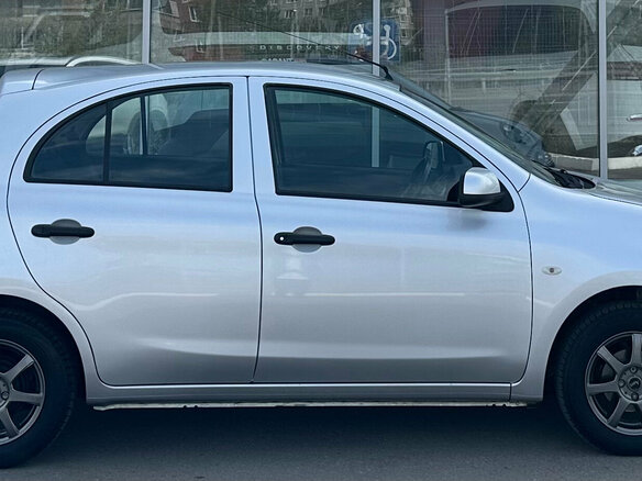 2017 Nissan March IV (K13) Рестайлинг, серый, 650000 рублей - вид 3