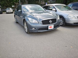 2009 Nissan Fuga II, серый, 1350000 рублей, вид 4