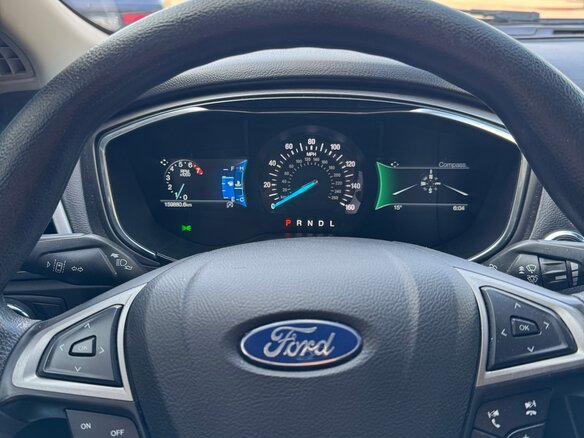 2020 Ford Fusion (North America) II Рестайлинг, чёрный, 1700000 рублей - вид 9