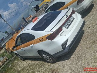 2021 Kia Cerato IV Рестайлинг, белый, 1450000 рублей, вид 4
