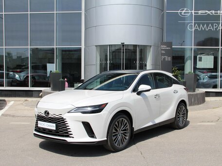 Lexus RX V