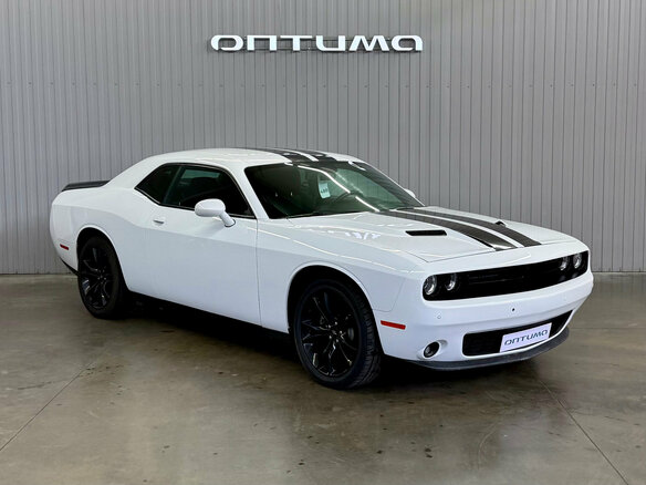2017 Dodge Challenger III Рестайлинг 2, белый, 2497000 рублей - вид 2