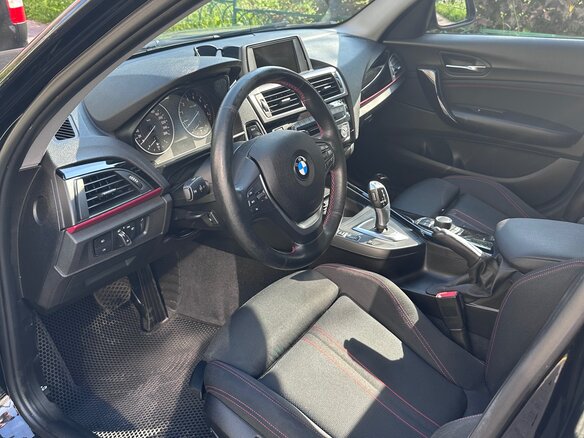 2016 BMW 1 серии 118i II (F20/F21) Рестайлинг, чёрный, 1430000 рублей - вид 8