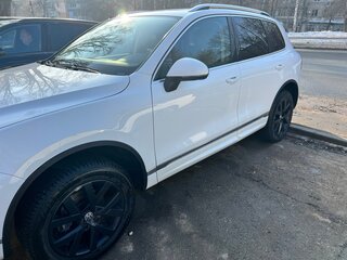 2016 Volkswagen Touareg II Рестайлинг, белый, 3200000 рублей, вид 5