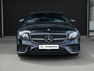 2017 Mercedes-Benz E-Класс 200 V (W213, S213, C238), чёрный, 3400000 рублей, вид 2