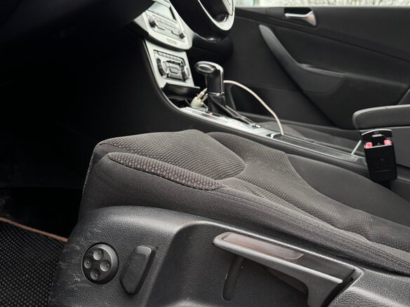 2010 Volkswagen Passat B6, серый, 750000 рублей - вид 16