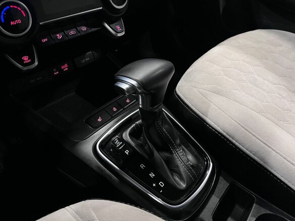 2018 Kia Rio IV, чёрный, 1095000 рублей - вид 30