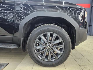 2026 Toyota Land Cruiser Prado 250 Series, чёрный, 10190000 рублей, вид 5