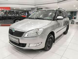 2012 Skoda Fabia II Рестайлинг, серый, 580000 рублей, вид 1