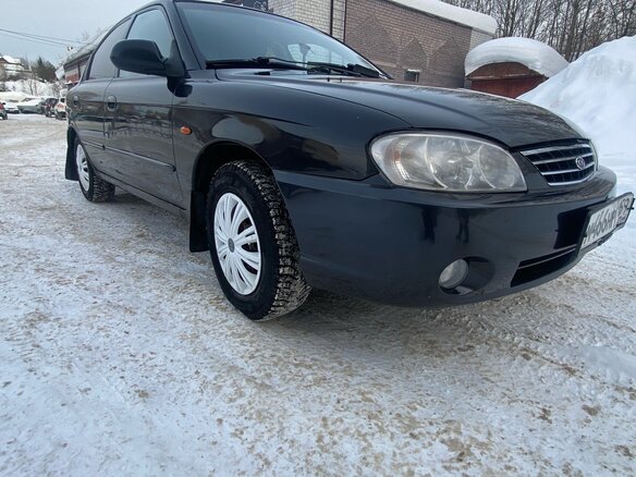 2011 Kia Spectra I Рестайлинг 2, чёрный, 250000 рублей - вид 1