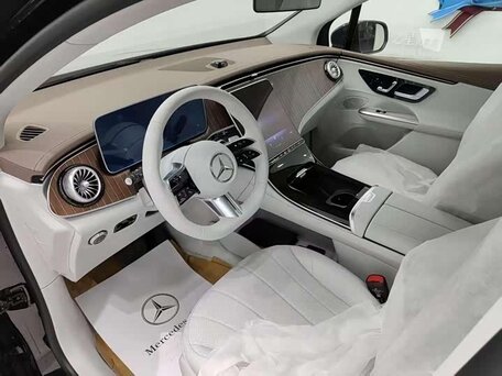 2024 Mercedes-Benz EQE SUV 500, чёрный, 7888600 рублей, вид 3
