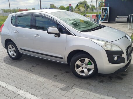 2010 Peugeot 3008 I, серебристый, 570000 рублей, вид 1