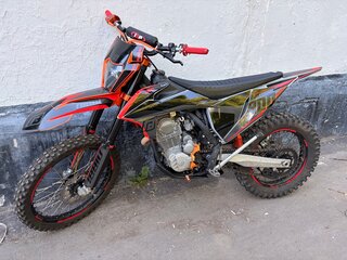 2024 GR GR8, красный, 170000 рублей, вид 1