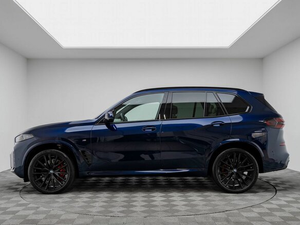 2025 BMW X5 30d IV (G05/G18) Рестайлинг, синий - вид 6