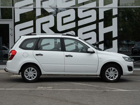 2018 Lada (ВАЗ) Kalina II, белый, 620000 рублей - вид 4