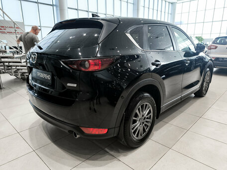 2018 Mazda CX-5 II, чёрный, 2130000 рублей, вид 5