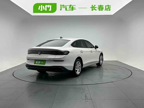 2022 Volkswagen Lamando L II, белый - вид 2