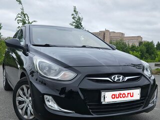 2014 Hyundai Solaris I, чёрный, 895000 рублей, вид 2