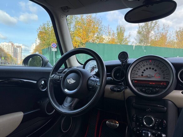 2013 Mini Hatch Cooper S II (R56) Рестайлинг, синий, 1200000 рублей - вид 7