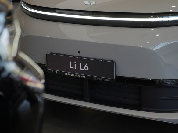 2026 Li Auto (Lixiang) L6 I, белый, 8790000 рублей - вид 4