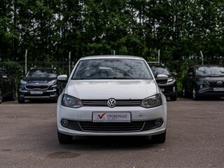 2014 Volkswagen Polo V, белый, 600000 рублей, вид 3