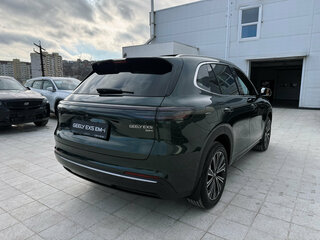 2026 Geely EX5 Гибрид EM-R, зелёный, 3829990 рублей, вид 4