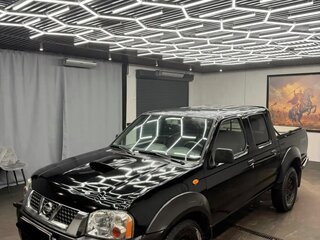 2008 Nissan NP300, чёрный, 650000 рублей, вид 1