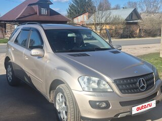 2005 Mercedes-Benz M-Класс 320 II (W164), золотистый, 1000000 рублей, вид 3