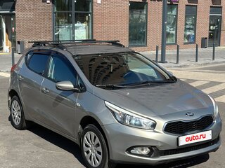 2013 Kia Ceed II, серебристый, 740000 рублей, вид 1