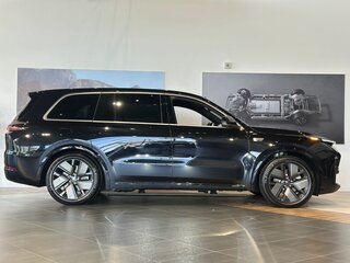 2025 Li Auto (Lixiang) L9 52.3 kWh I Рестайлинг, чёрный, 11990000 рублей, вид 4