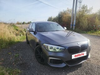 2019 BMW 1 серии M140i xDrive II (F20/F21) Рестайлинг 2, серый, 4350000 рублей, вид 2