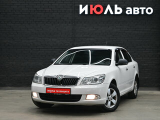 2012 Skoda Octavia II (A5) Рестайлинг, белый, 900000 рублей, вид 1