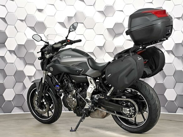 2014 Yamaha MT-07 (FZ-07), серый, 645000 рублей - вид 7