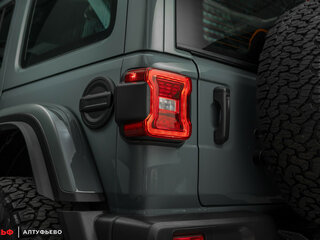 2025 Jeep Wrangler IV (JL) Рестайлинг, серый, 8650000 рублей, вид 5