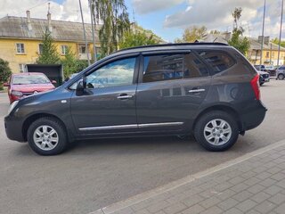 2008 Kia Carens II (UN), серый, 650000 рублей, вид 2