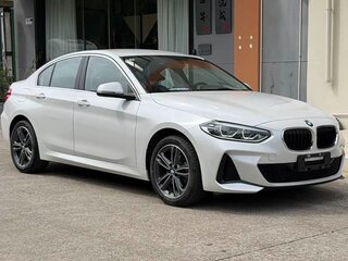 2023 BMW 1 серии 120i III (F52) Рестайлинг, белый, 1950000 рублей, вид 3