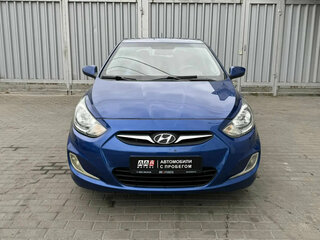 2011 Hyundai Solaris I, синий, 645000 рублей, вид 2