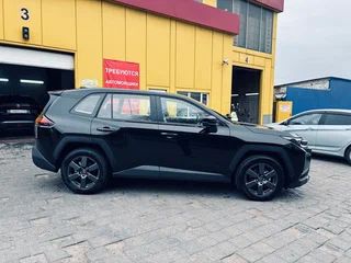 2026 Toyota RAV4 VI (XA60), чёрный, 4080000 рублей, вид 4