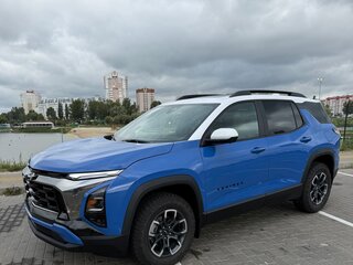 2025 Chevrolet Equinox IV, синий, 2550000 рублей, вид 3