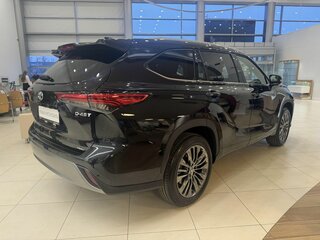 2026 Toyota Highlander IV (XU70), чёрный, 5700000 рублей, вид 3