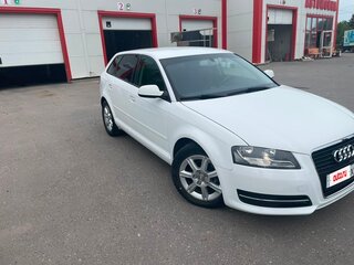 2012 Audi A3 II (8P) Рестайлинг 2, белый, 680000 рублей, вид 3