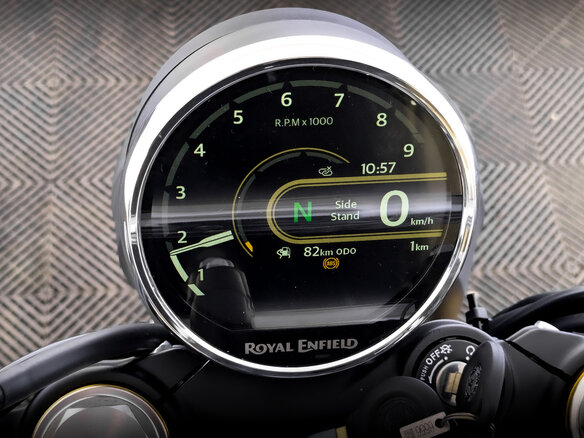 2026 Royal Enfield Bear 650, чёрный, 737000 рублей - вид 11